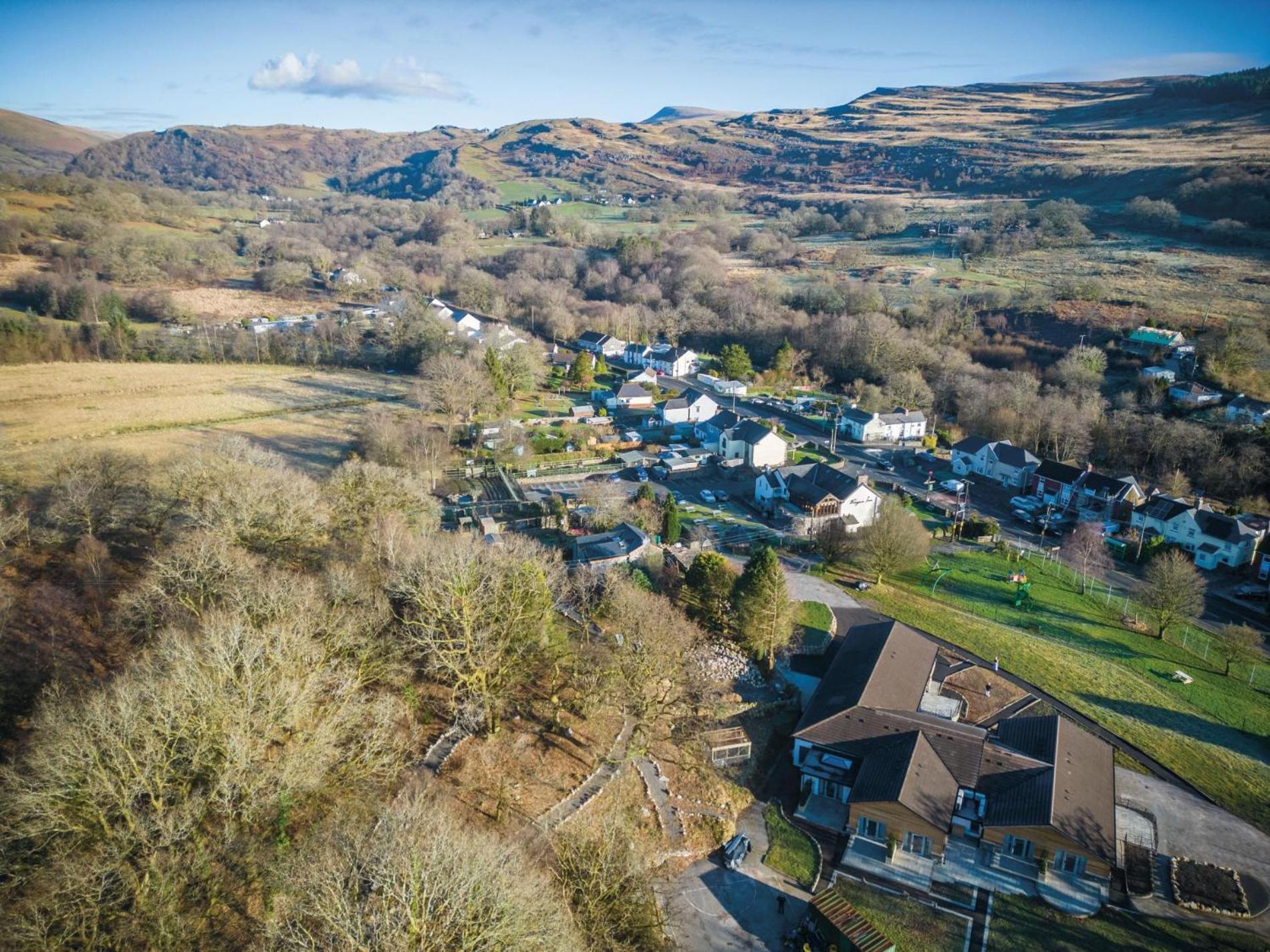 Suite 9 - Sleeping Giant Hotel - Pen Y Cae Inn เบรคอน ภายนอก รูปภาพ